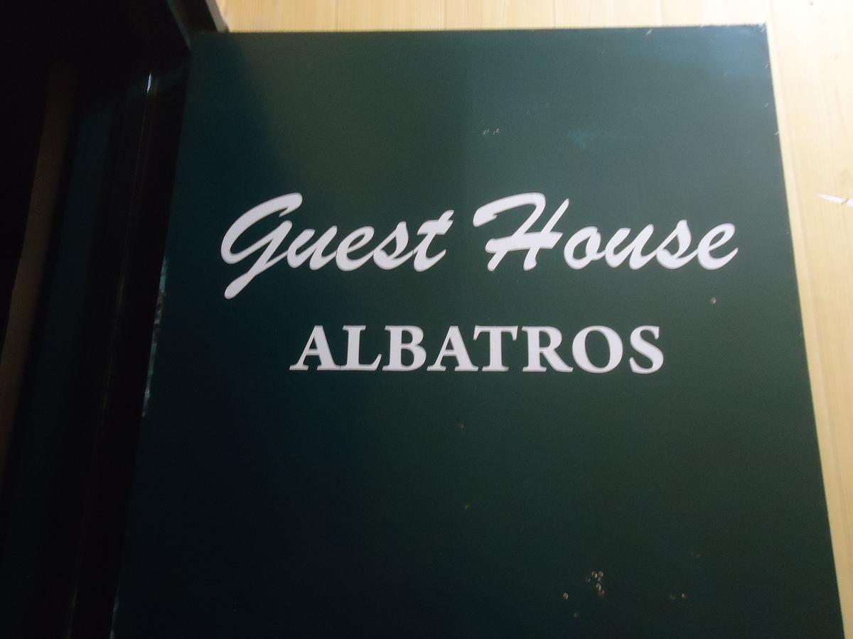 Albatros Acomodação com café da manhã Tbilisi Exterior foto